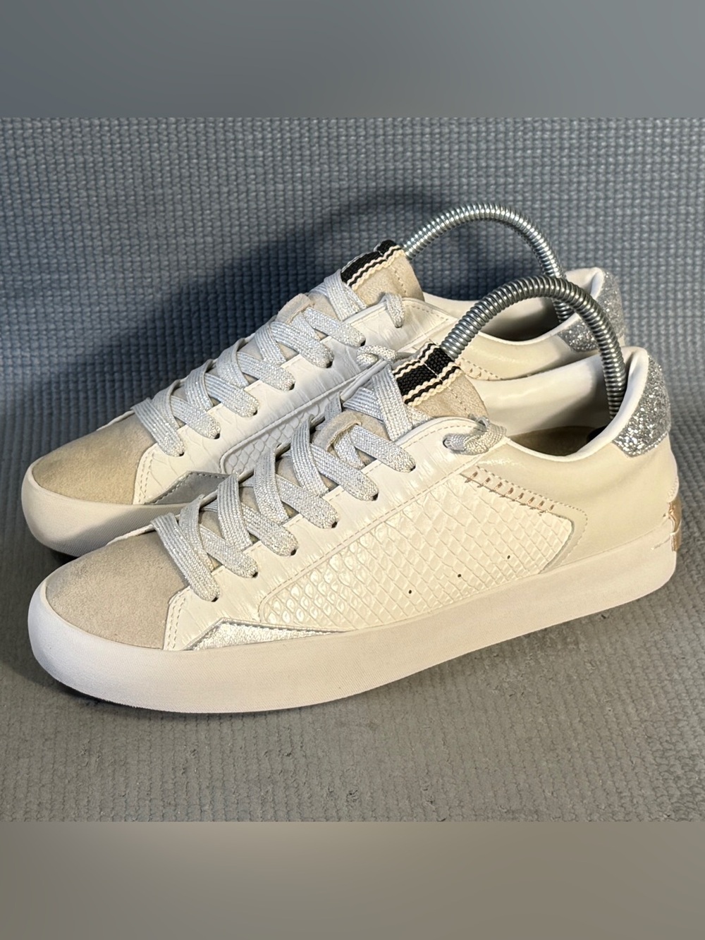 The ShuShop Ruby Bone Snake Fashion Sneakers Women’s Size 8.5